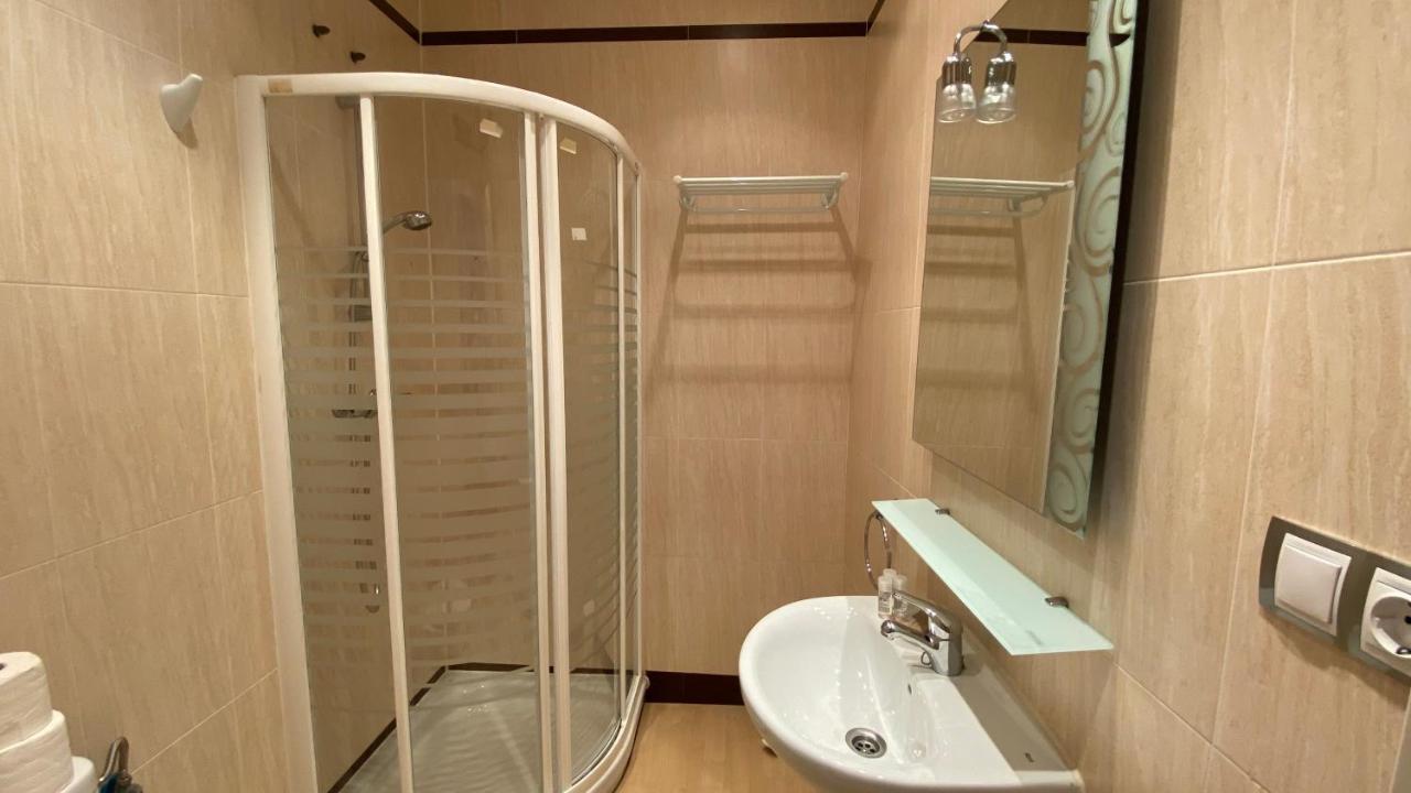 Insidehome Valladolid Centro -Hab Con Bano Privado En El Centro Y Opcion De Parking- Exterior photo